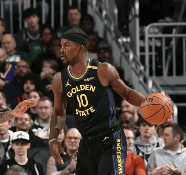 九游游戏-巴特勒连续十场比赛得分超过比赛规则变更，西班牙队不断突破！的简单介绍-九游游戏