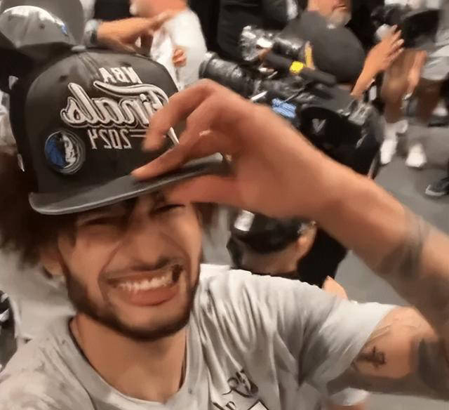 九游下载-Karsa连续五场比赛得分超过败北，独行侠不断突破！-九游下载